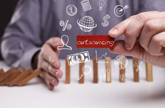 outsourcing, prestaciones de ley outsourcing, prestaciones de ley
