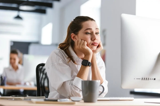 cansancio que experimentan muchas mujeres mbito laboral y domstico